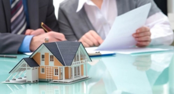 Imobiliária abre vagas para corretores de imóveis